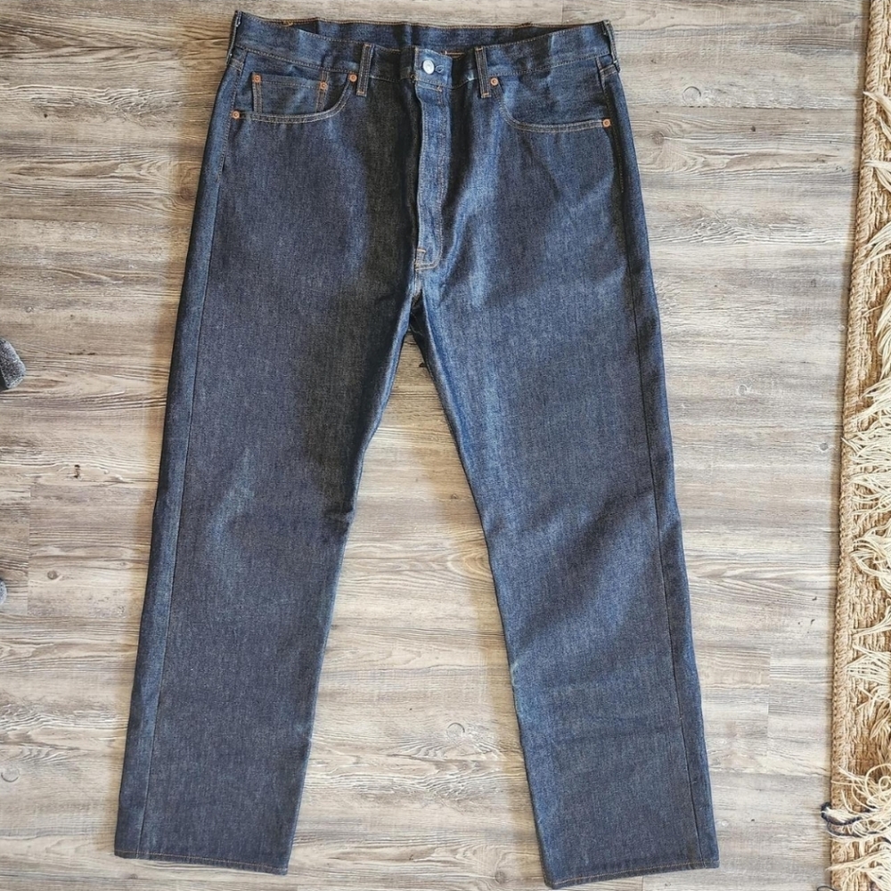 Dark blue 501
